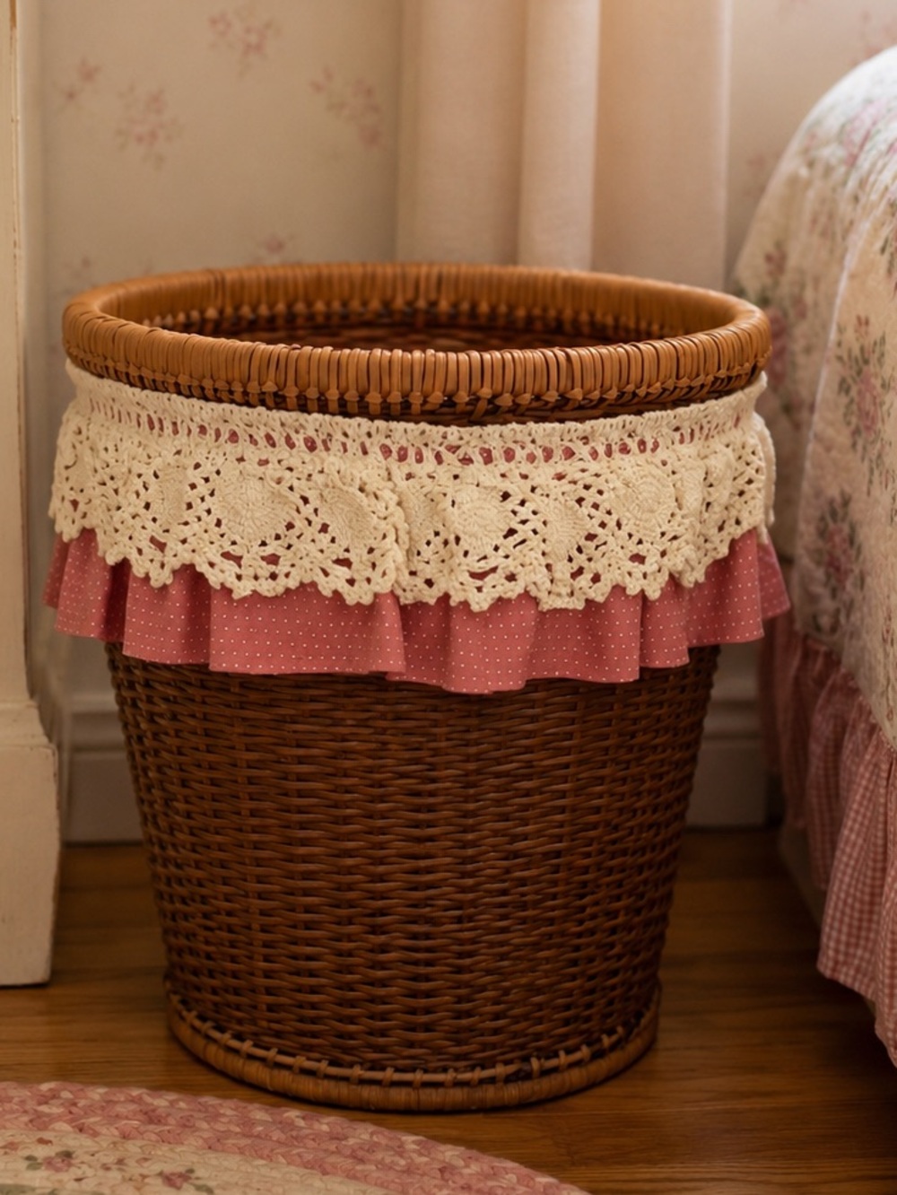 Vintage 90s Wicker Waste Basket or planter Cottagecore Decor Grandmacore decor